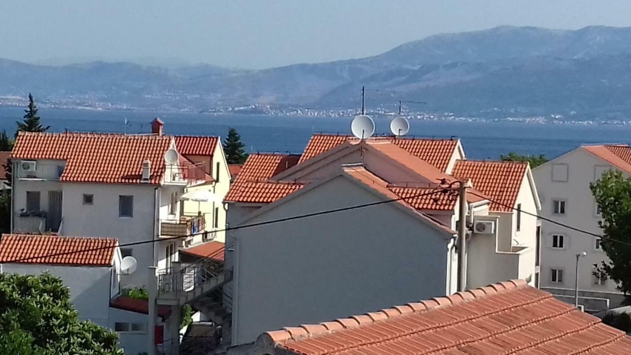 App Dujmovic Apartment Supetar Exterior photo